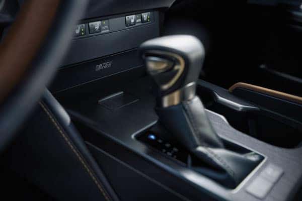 Lexus ES Hybrid Interior