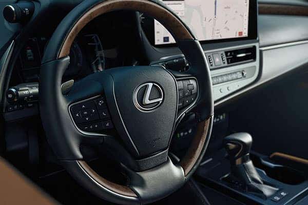 Lexus ES Interior