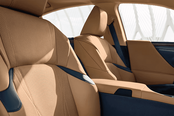 2025 Lexus ES 350 Premium interior view